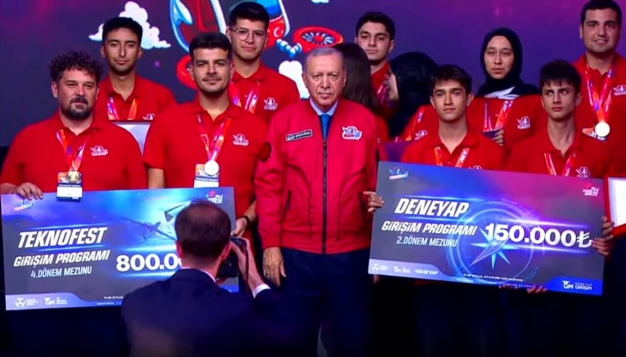 SUBÜ Teknoloji Yarışmaları Koordinatörlüğü’nden doğan Vechür Havacılık şirketi, Teknofest 2025