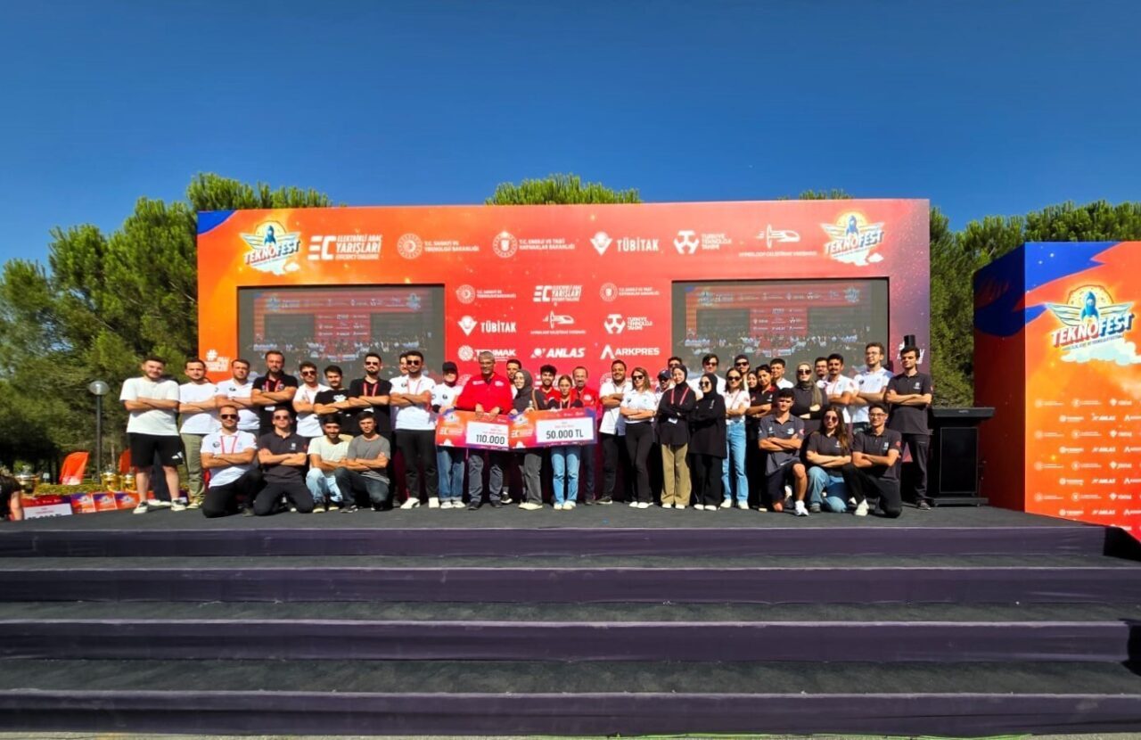 SUBÜ, Teknofest 2025 çerçevesinde düzenlenen TÜBİTAK Efficiency Challenge Elektrikli Araç