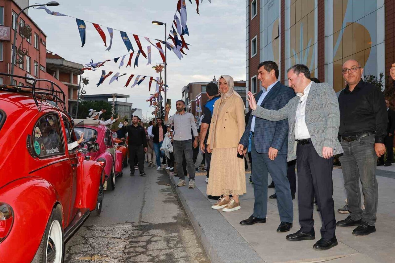 Sultanbeyli Belediyesi tarafından düzenlenen ’Toplu Sünnet Şöleni’ büyük bir coşkuya