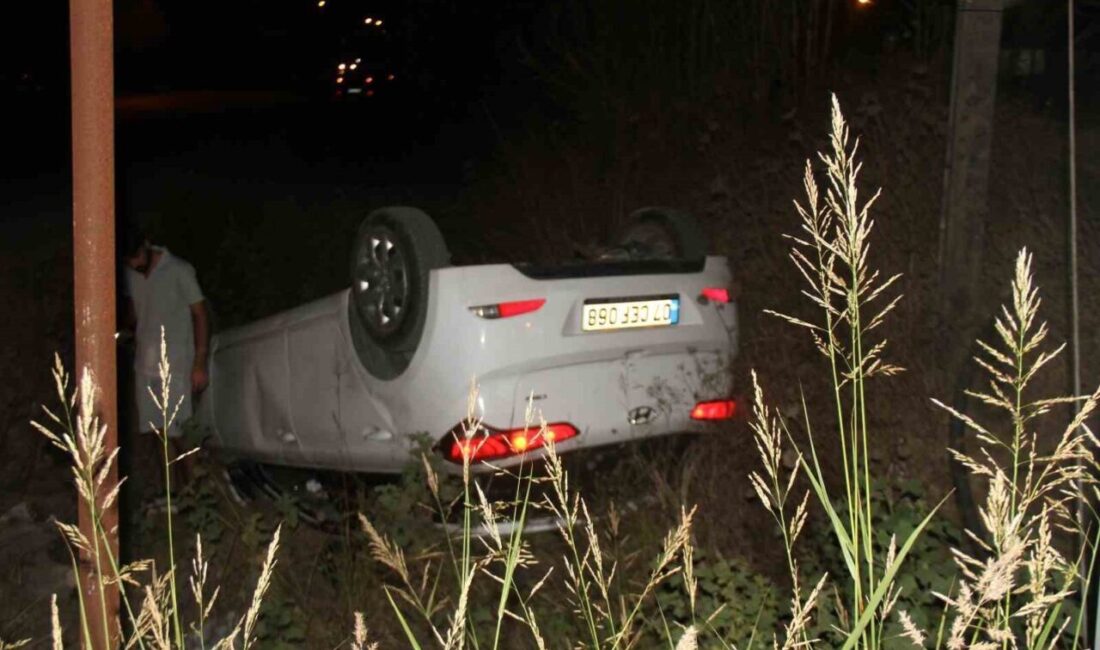 Antalya’nın Serik ilçesinde takla atan otomobilde bulunan sürücü ve yolcu,