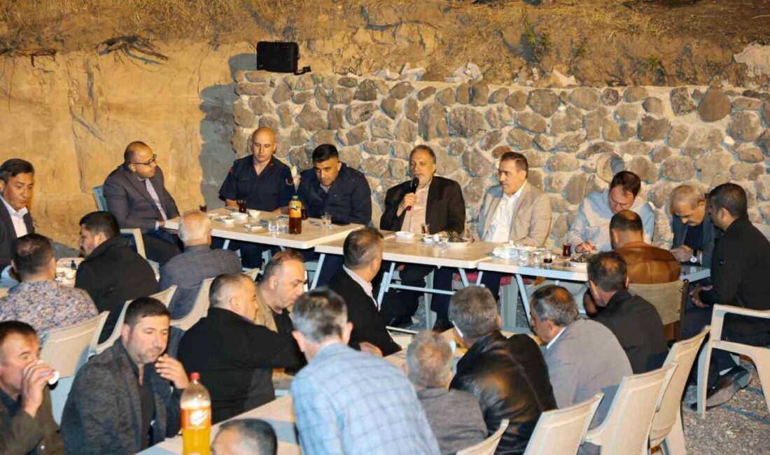 Talas Belediyesi’nin düzenli olarak gerçekleştirdiği muhtarlar toplantısının bu ayki adresi