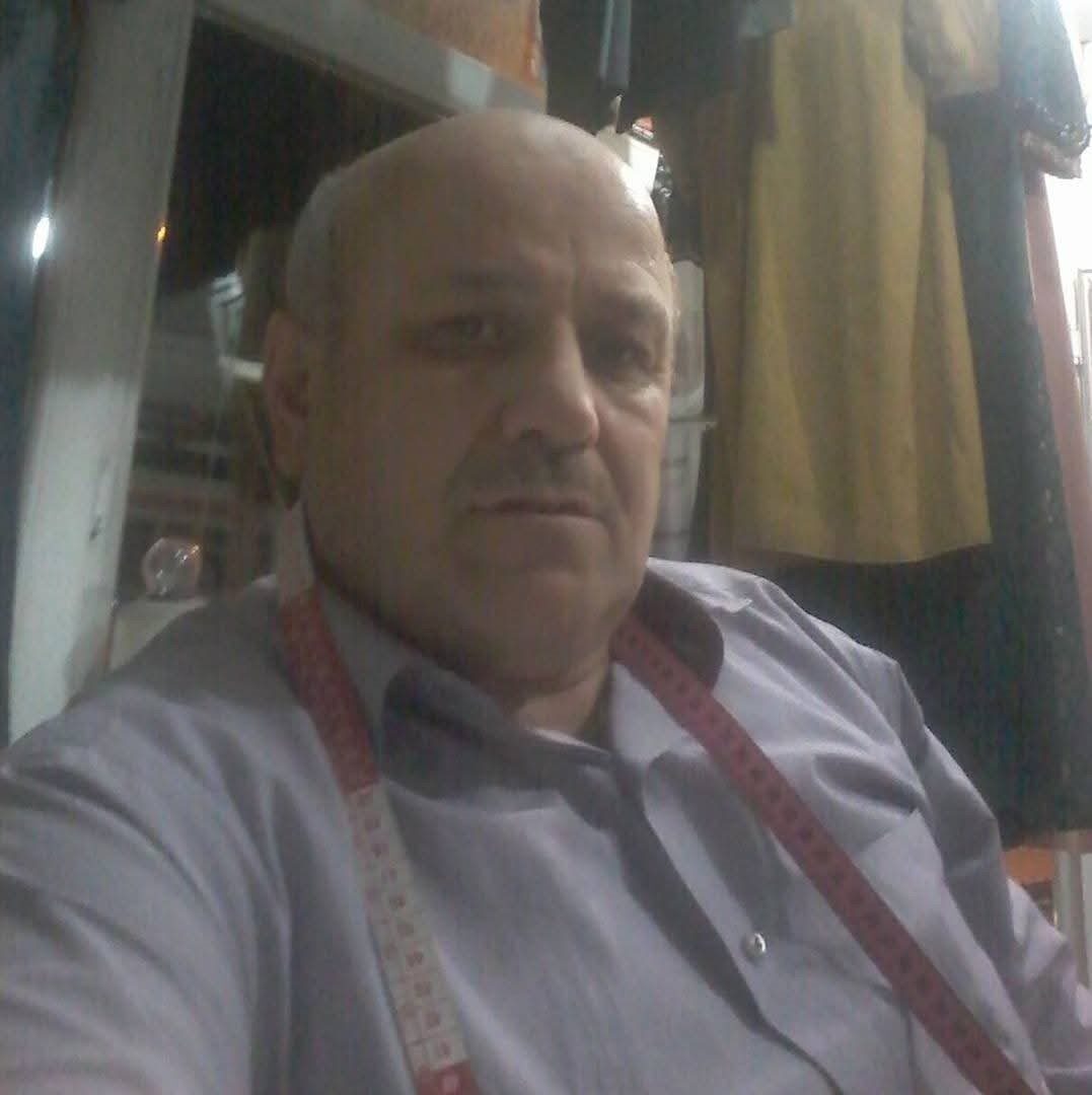 Kastamonu’nun Tosya ilçesinde kendi binasının çatısını tamir eden şahıs, düşerek