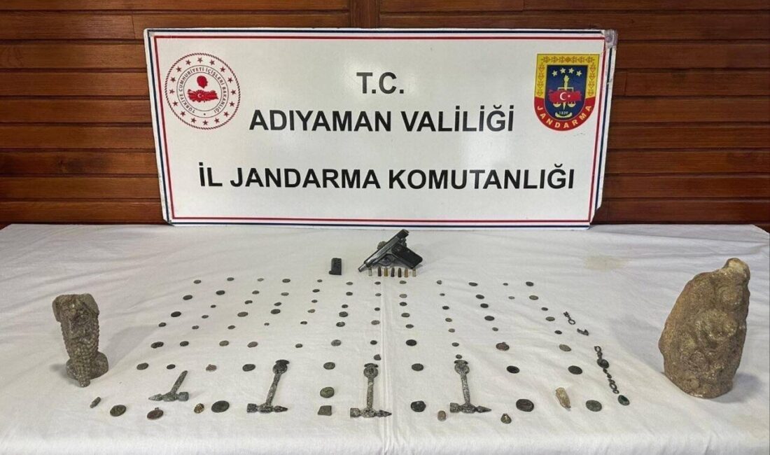 Adıyaman İl Jandarma Komutanlığı ekiplerince tarihi eser kaçakçılığına yönelik yürütülen