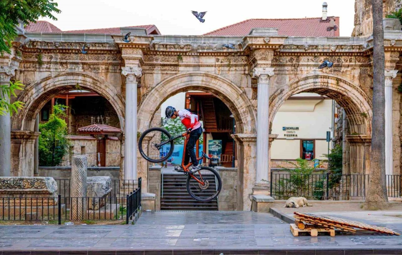 Antalya’nın yaşayan tarihi Kaleiçi, 27–28 Eylül’de düzenlenecek Pedalia Fest Oldtown