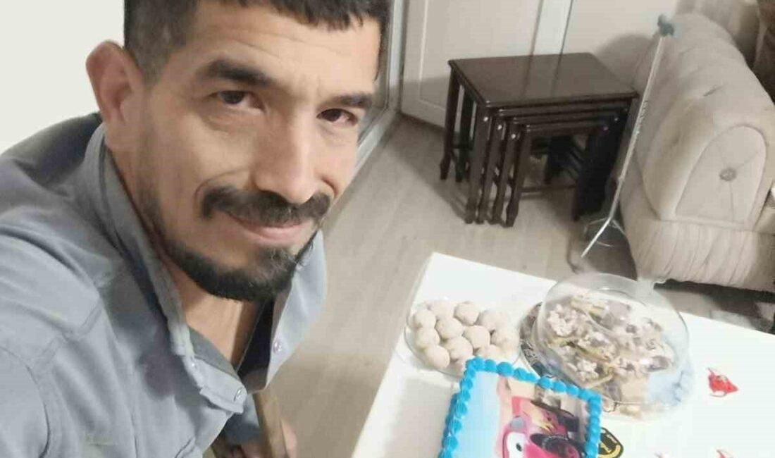 Mersin’in Tarsus ilçesinde sokakta bıçaklı saldırıya uğrayan engelli bir kişi