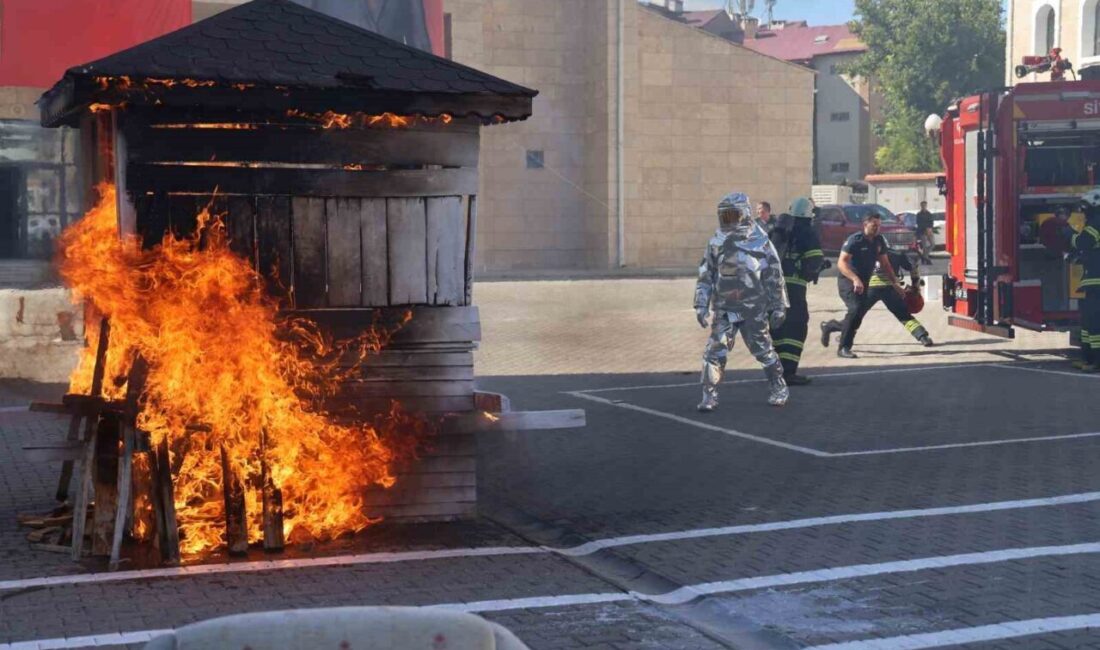 Sivas’ta İtfaiye Haftası dolayısıyla düzenlenen tatbikat gerçeğini aratmadı. Asım Şahin