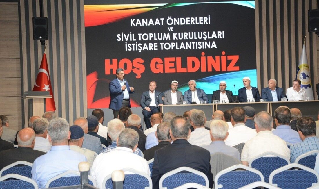 BİTLİS (İHA) – Bitlis’in Tatvan ilçesindeki kanaat önderleri, sivil toplum