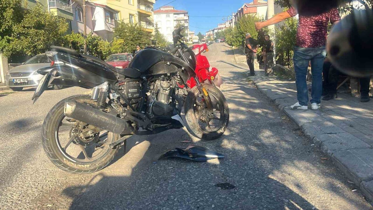 Kütahya’nın Tavşanlı ilçesinde iki motosikletin çarpışması sonucu meydana gelen trafik