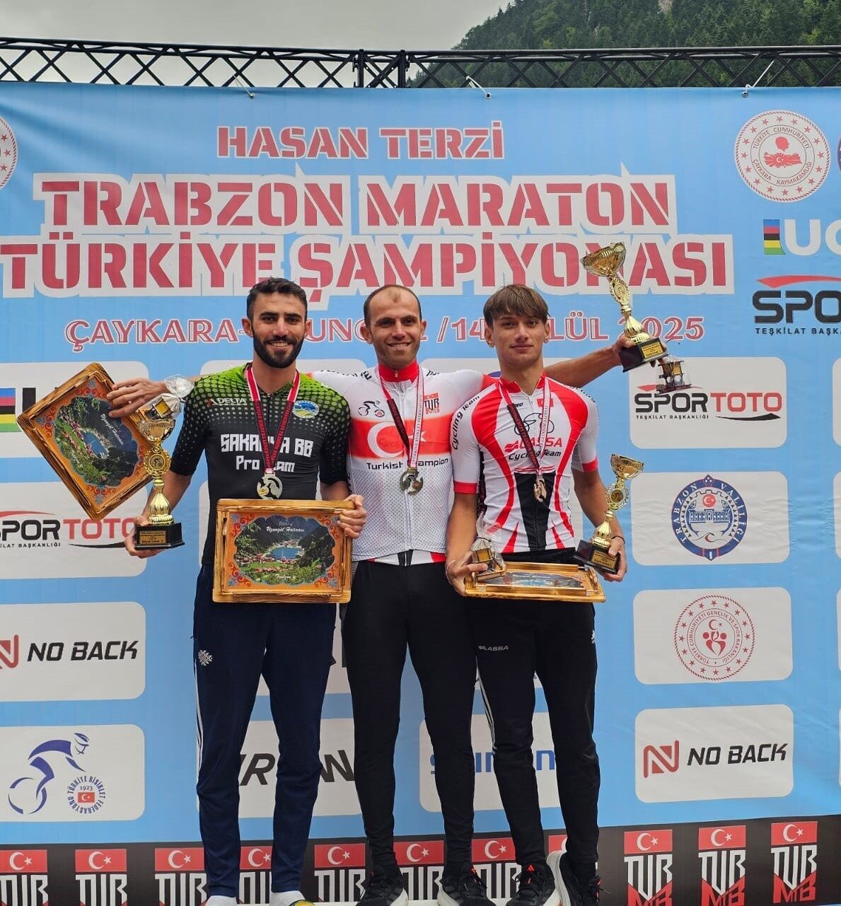 Sakarya Büyükşehir Belediyesi bisiklet sporcusu, Trabzon’da düzenlenen 2025 Dağ Bisikleti