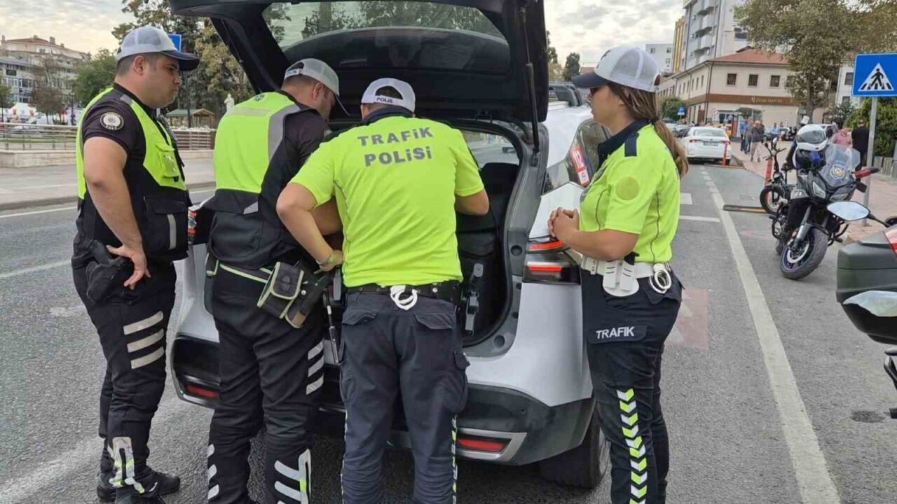 Tekirdağ’ın Süleymanpaşa ilçesinde trafik ekiplerince yapılan denetimde, 3.43 promil alkollü