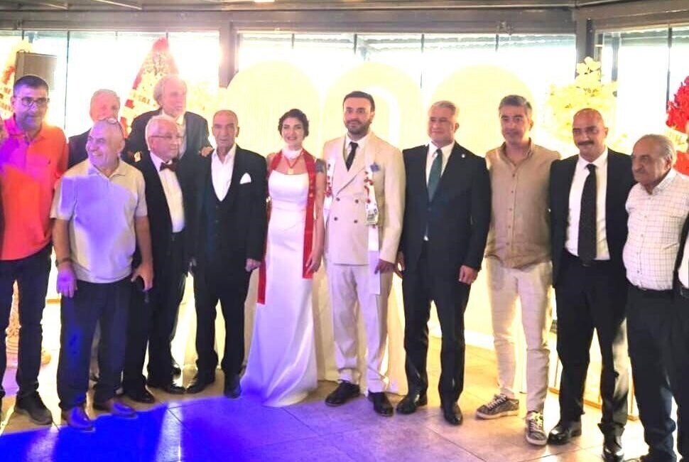 Erzurum’un önceki dönem Erzurum Baro Başkanı Av. Faruk Terzioğlu’nun kızı