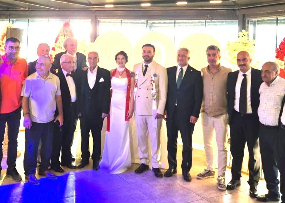 Erzurum’un önceki dönem Erzurum Baro Başkanı Av. Faruk Terzioğlu’nun kızı