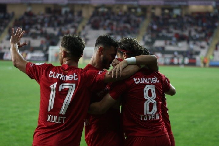TFF 3. Lig 4. Grup 1. haftasında Eskişehirspor, sahasında karşılaştığı