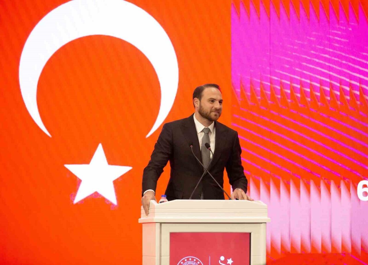 Türkiye Hentbol Federasyonu Başkanı Mesut Çebi, Avrupa Hentbol Federasyonu (EHF)