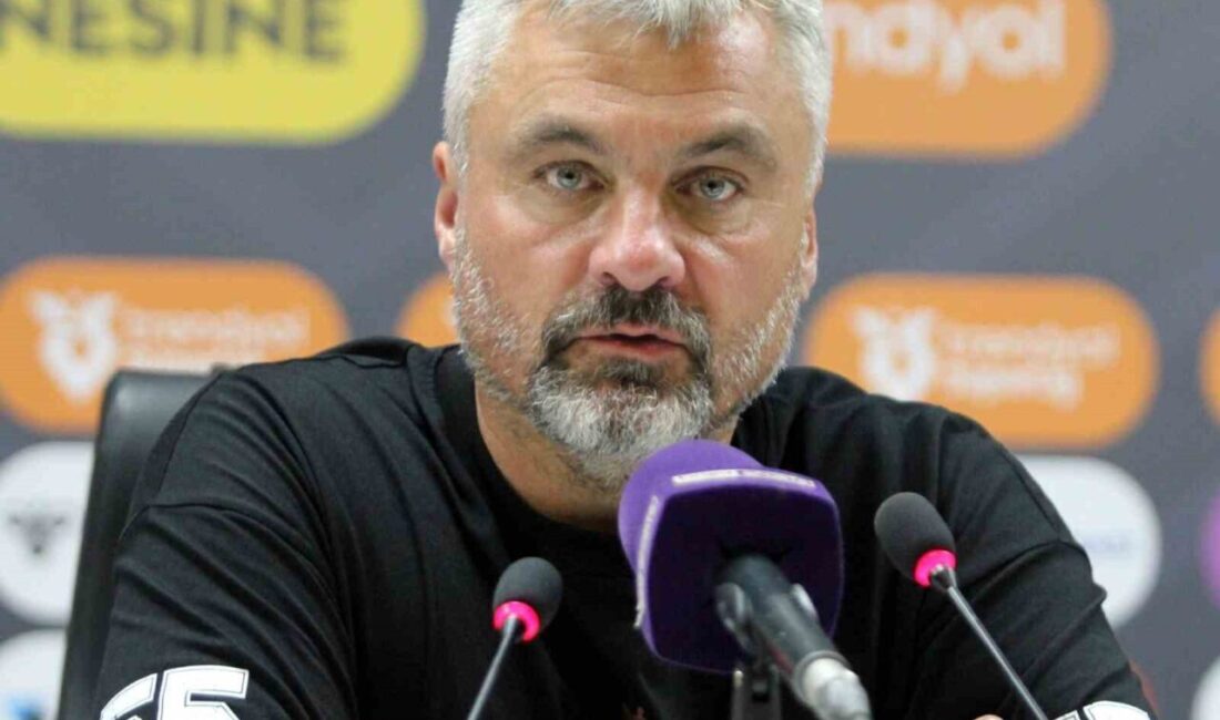 Samsunspor Teknik Direktörü Thomas Reis, Antalyaspor maçının ardından kötü bir