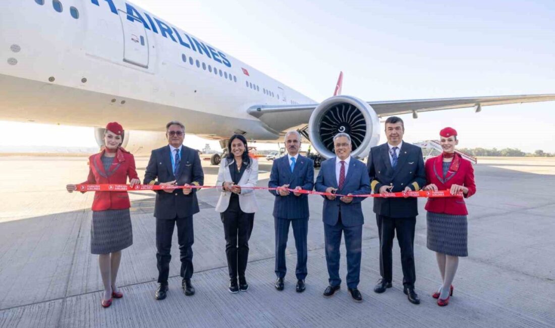 Ulaştırma ve Altyapı Bakanı Abdulkadir Uraloğlu, Türk Hava Yolları’nın (THY)