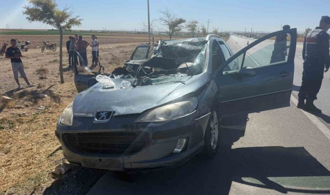 Aksaray’da meydana gelen kazada tıra arkadan çarpan otomobildeki 2 kişi