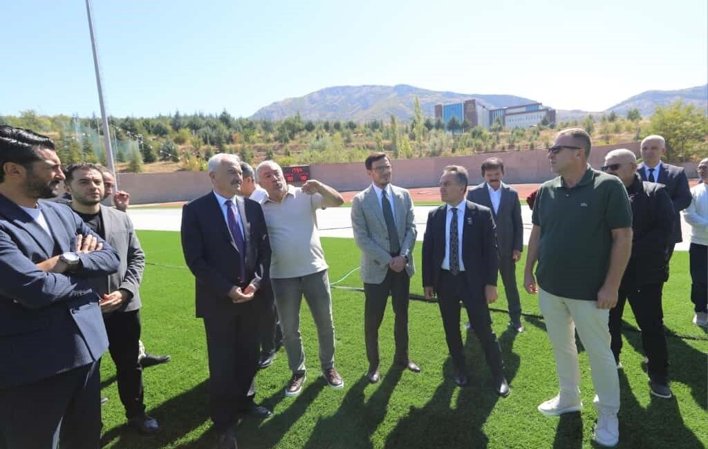 TOGÜ’nün FIFA standartlarına göre yenilenen bin 750 kişilik stadyumu, artık