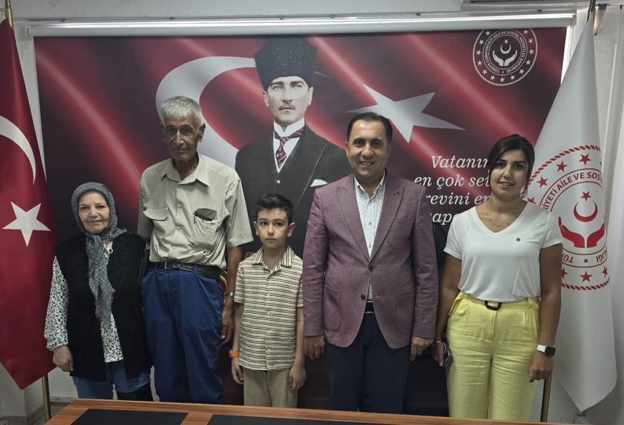 Bilecik’te yaşayan Ceran çifti, torunları Umut’un geleceğine umut olmak için