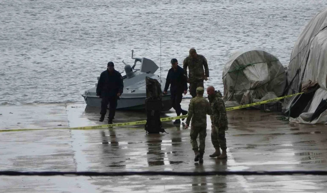 Trabzon’un Çarşıbaşı ilçesi açıklarında gece balıkçılar tarafından bulunarak kıyıya getirilen