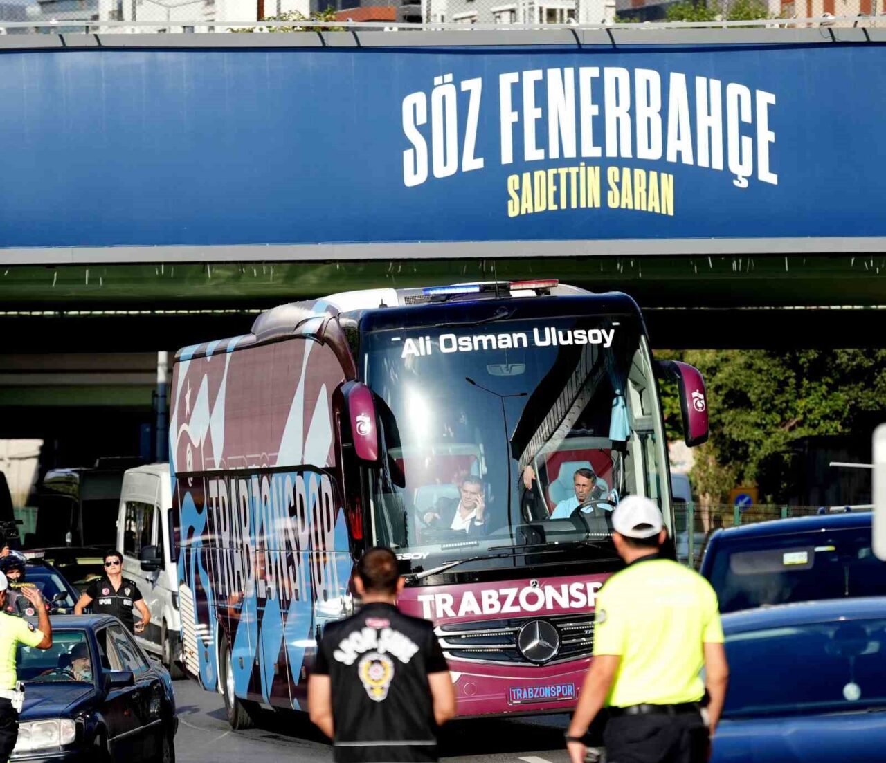 Trendyol Süper Lig’in 5. haftasında Fenerbahçe’ye konuk olacak Trabzonspor, stada