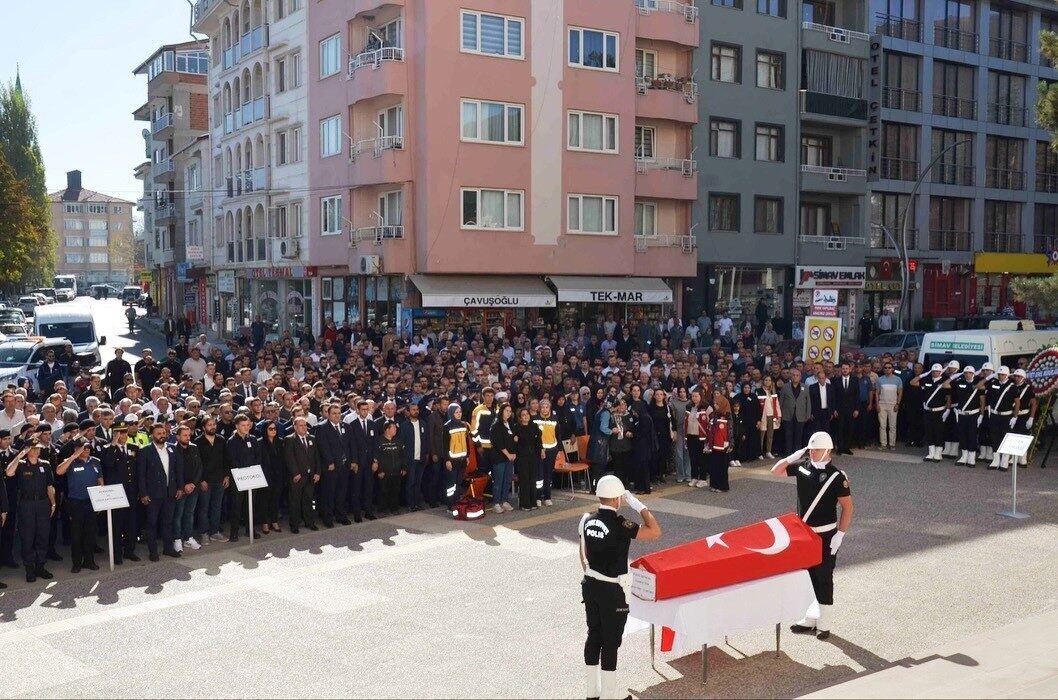 Kütahya’nın Gediz ilçesinde meydana gelen trafik kazasında hayatını kaybeden koruma