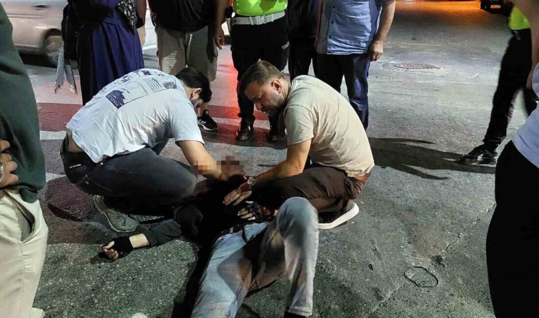 Sakarya’nın Akyazı ilçesinde trafikten men motosiklet ile kamyonetin çarpışması neticesinde