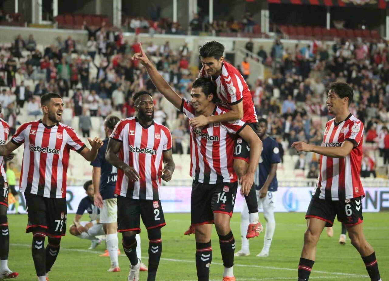 Trendyol 1. Lig’in 5. haftasında Özbelsan Sivasspor, sahasında karşılaştığı Sarıyer’i