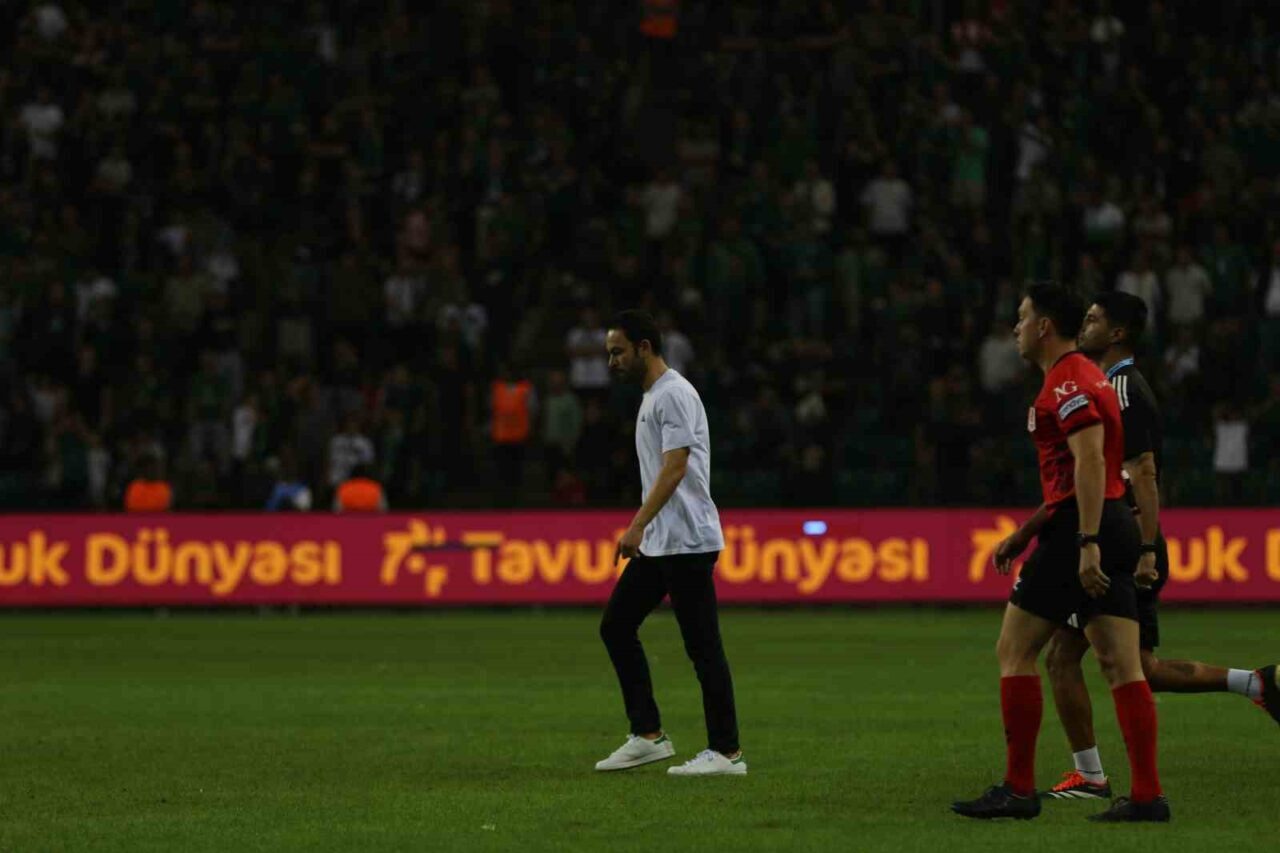 Trendyol Süper Lig’in 6. haftasında Kocaelispor sahasında Çaykur Rizespor ile