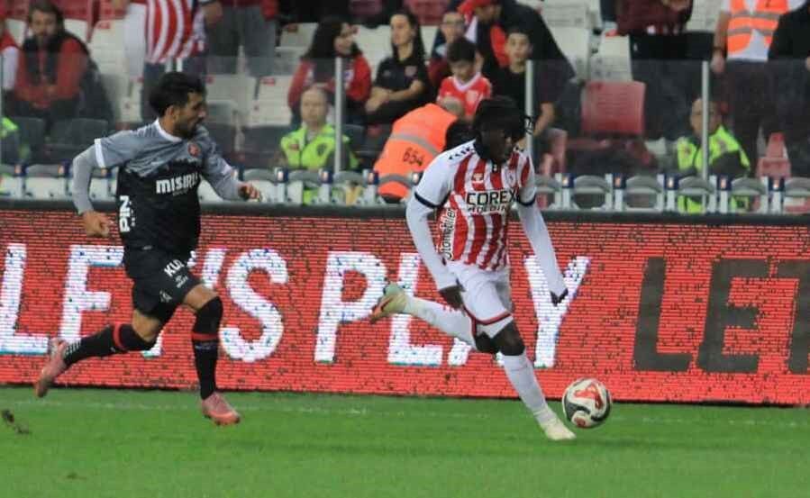 Trendyol Süper Lig’in 6. hafta mücadelesinde Samsunspor, Faith Karagümrük’ü ağırlıyor.