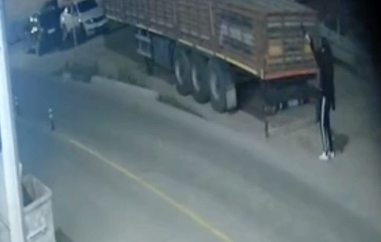 Çorum’da tüfekle bir binaya ateş açan abla ve kardeşi gözaltına