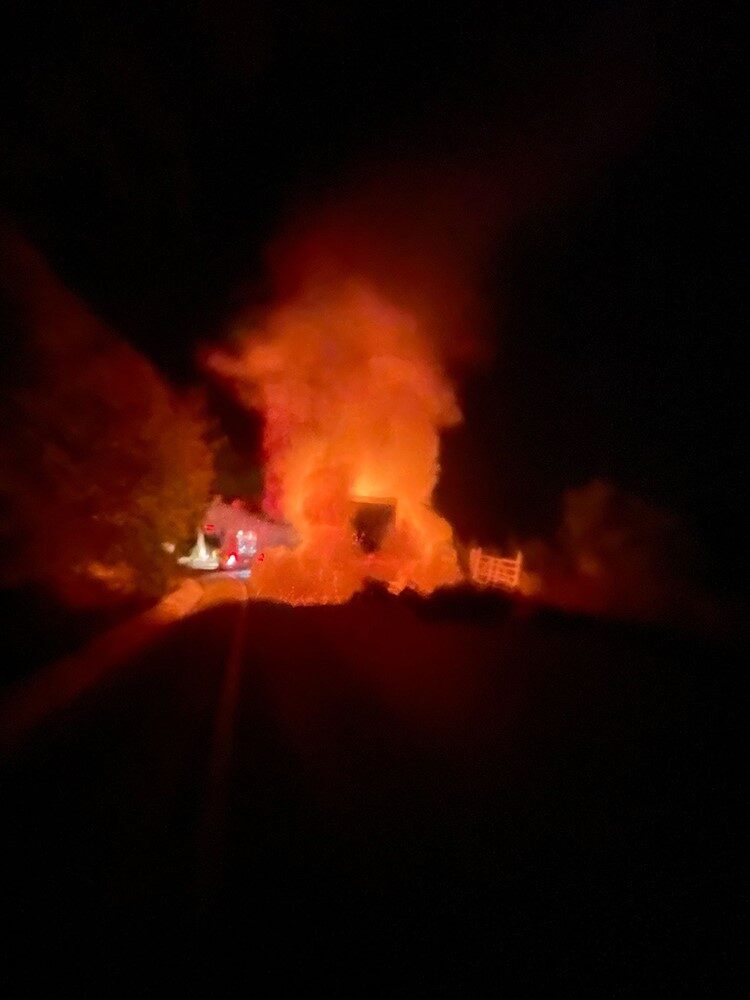 Sinop’un Türkeli ilçesine bağlı Akçabük köyünde bir kamyonetin seyir halindeyken