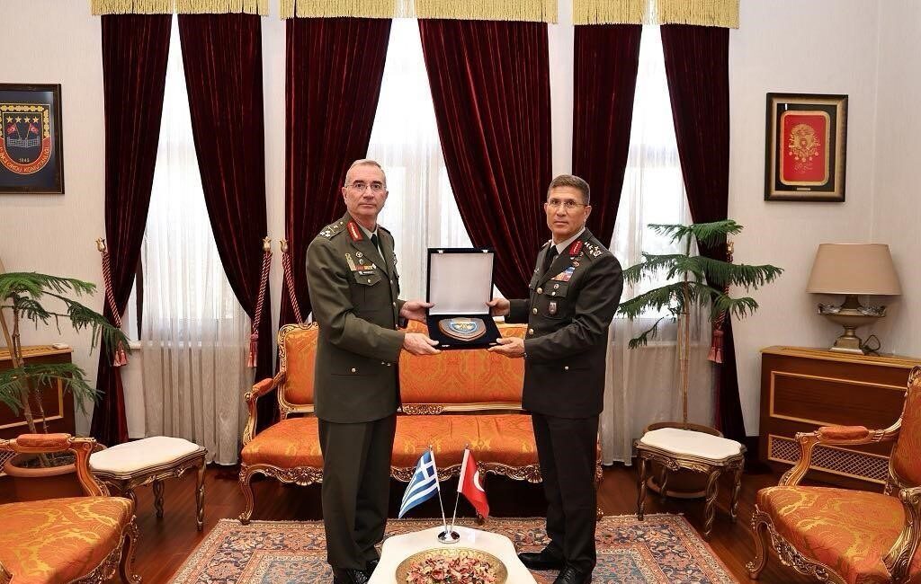 Yunanistan 1’inci Ordu Komutanı Korgeneral Stavros Papastathopoulos, Türkiye 1’inci Ordu