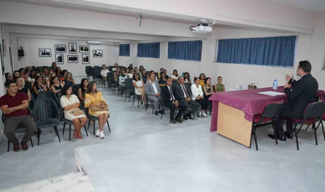 Muğla’da Türkiye Yüzyılı Maarif Modeli Okul Öncesi Programı kapsamında öğretmenlere