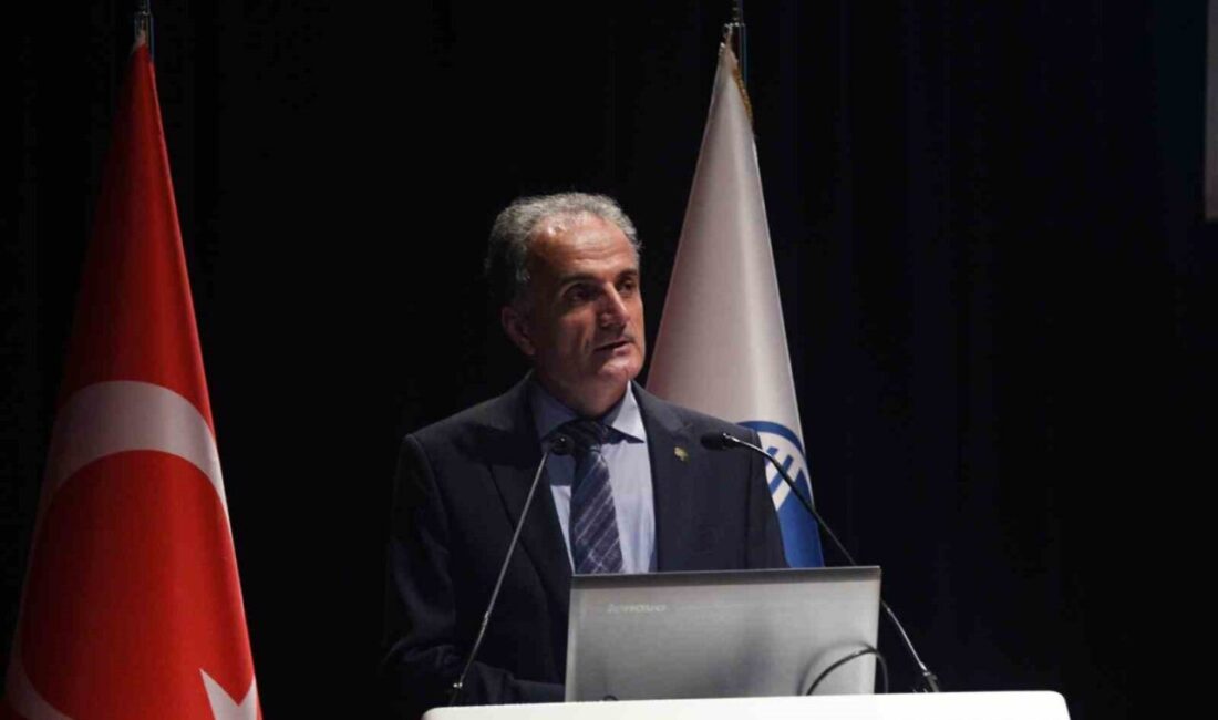 Sakarya Üniversitesinde 2025-2026 akademik yılında İngilizce hazırlık programına başlayacak öğrenciler