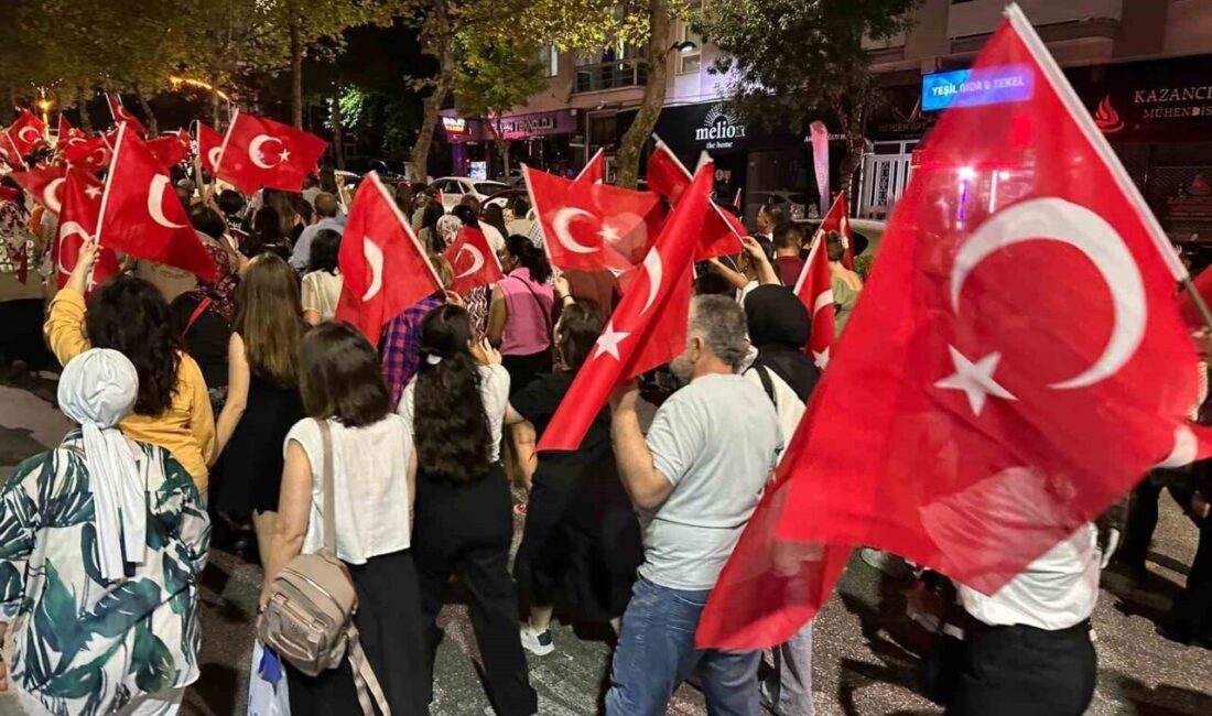 Uşak, düşman işgalinden kurtuluşunun 103. yıldönümünü çeşitli etkinliklerle coşkuyla kutladı.