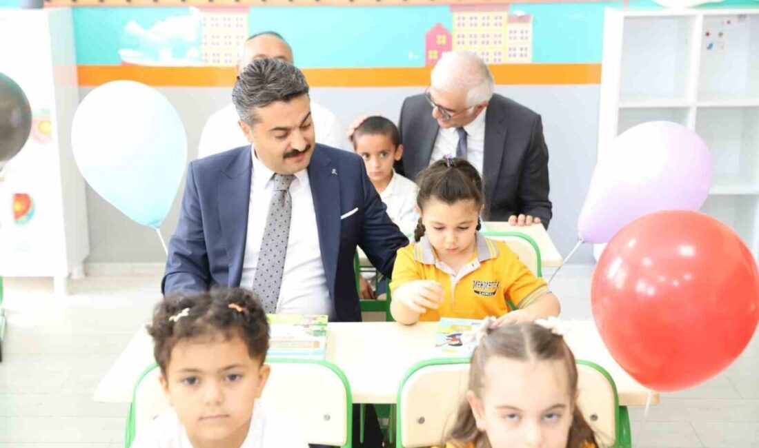 Sivas Milli Eğitim Müdürü Fatih Erdoğan, 2025-2026 Eğitim-Öğretim Yılı’nın başlamasıyla