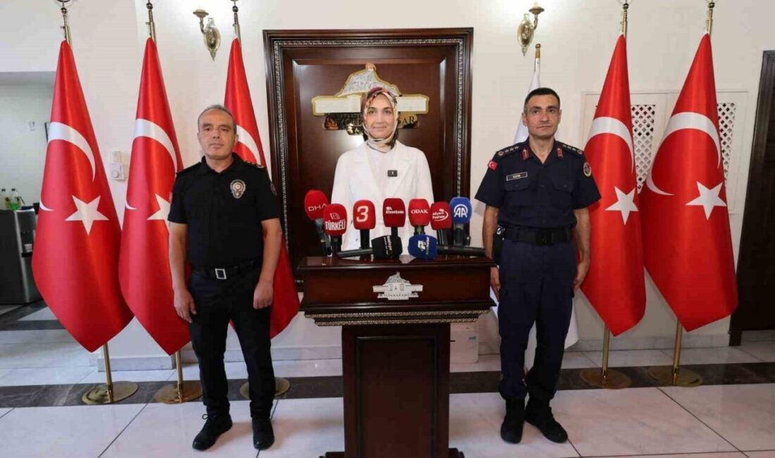 Afyonkarahisar Valisi Doç. Dr. Kübra Güran Yiğitbaşı, kentte son bir