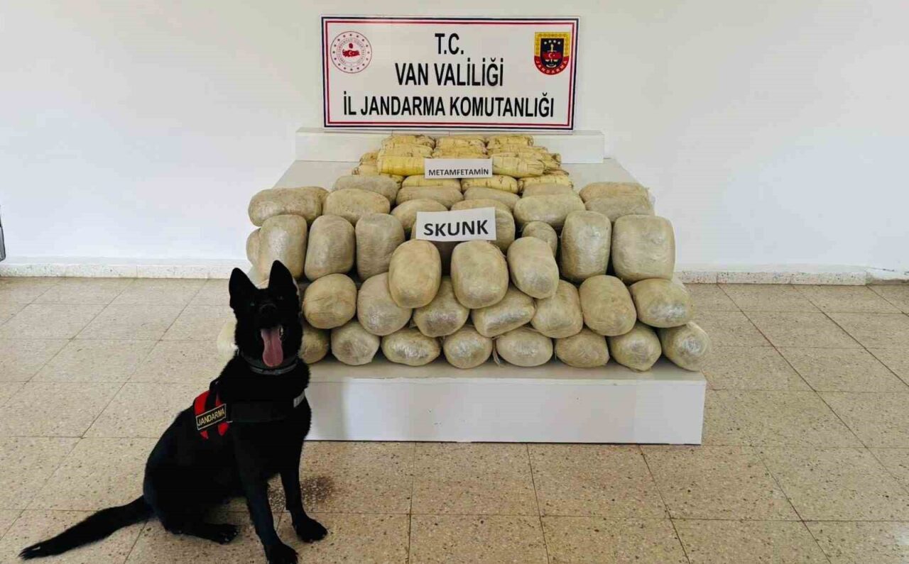 Van’ın Başkale ilçesinde jandarma ekiplerince yürütülen faaliyette 106 kilogram uyuşturucu