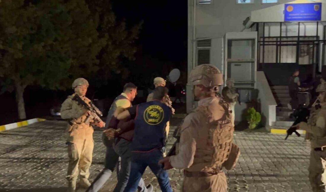 Van’ın Muradiye ilçesinde hayvan otlatma meselesi nedeniyle çıkan ve 1