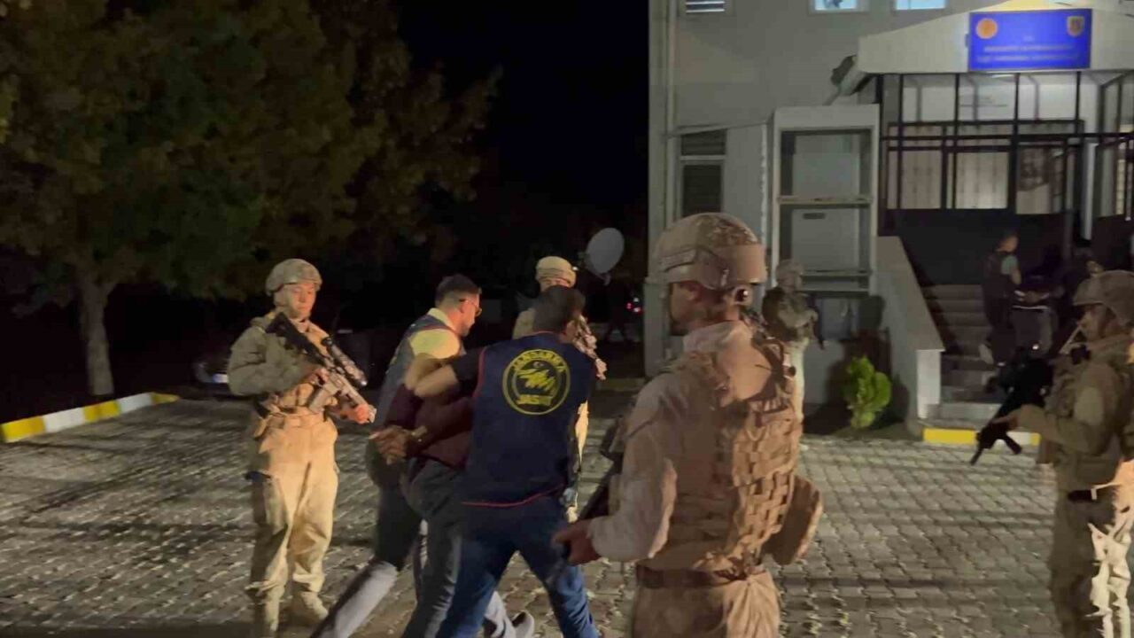 Van’ın Muradiye ilçesinde hayvan otlatma meselesi nedeniyle çıkan ve 1