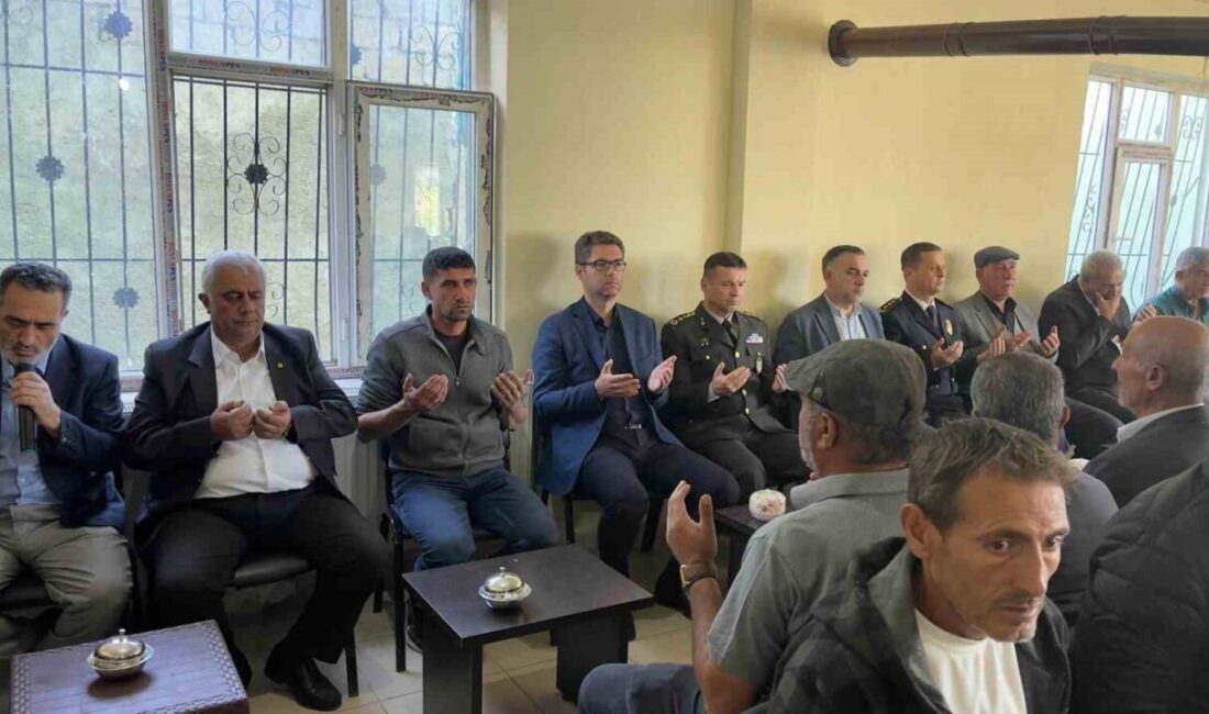 Van’ın Erciş ilçesinde vefat eden Kıbrıs gazisi Cemal Delibaş, düzenlenen