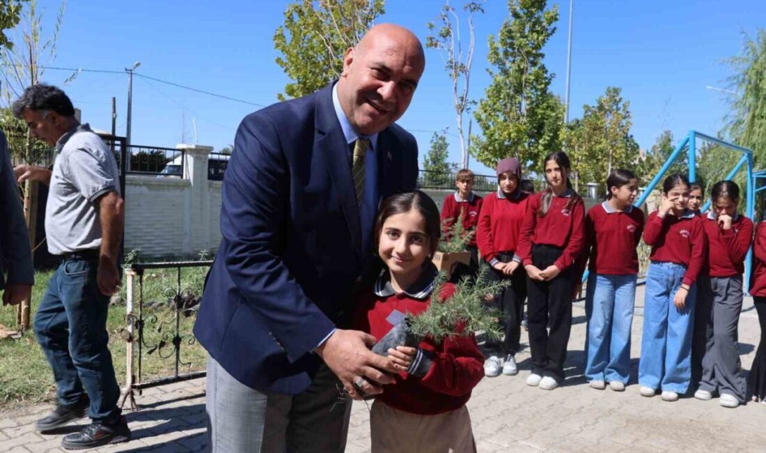 Van Millî Eğitim Müdürü Mehmet Nurettin Aras, “Yeşil Vatan” projesi