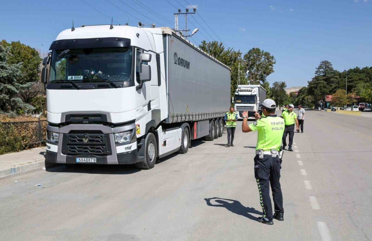 Van Büyükşehir Belediyesi, Türkiye Cumhuriyeti Devlet Demiryollarına ait (TCDD) Van