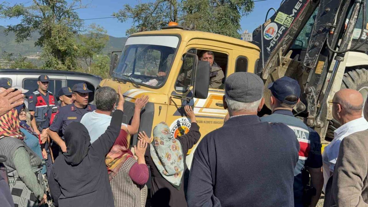 Samsun’un Atakum ilçesinde mahalle sakinleri, yapılmak istenen hayvan barınağına tepki