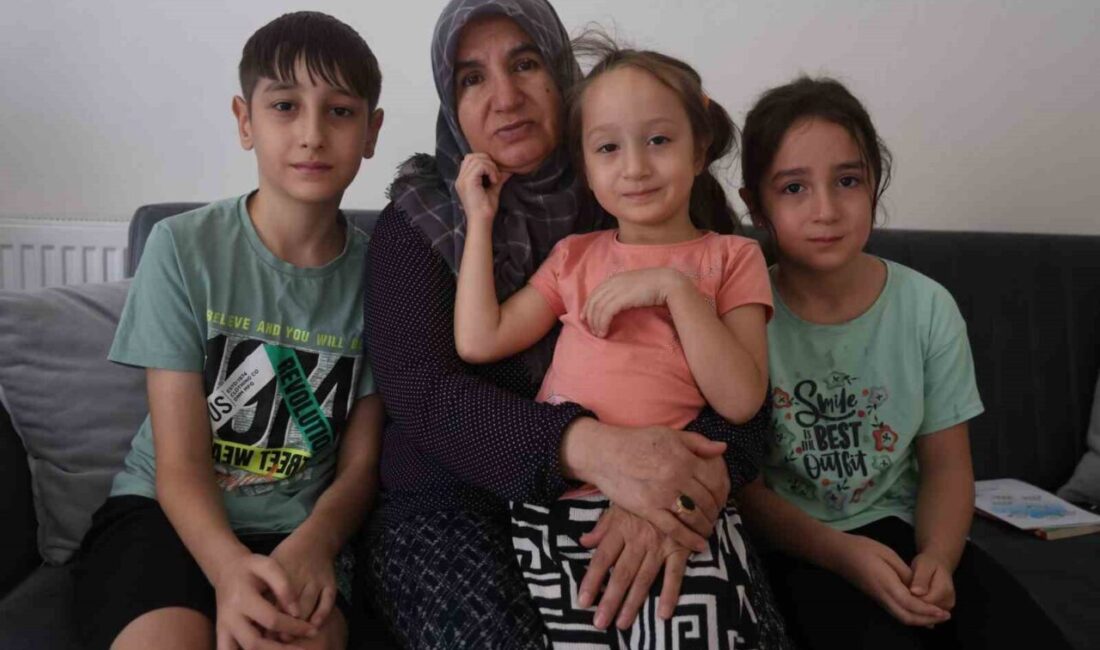 Hatay’da asrın felaketinde kızını, damadını ve torununu kaybeden Nazlı Varan,