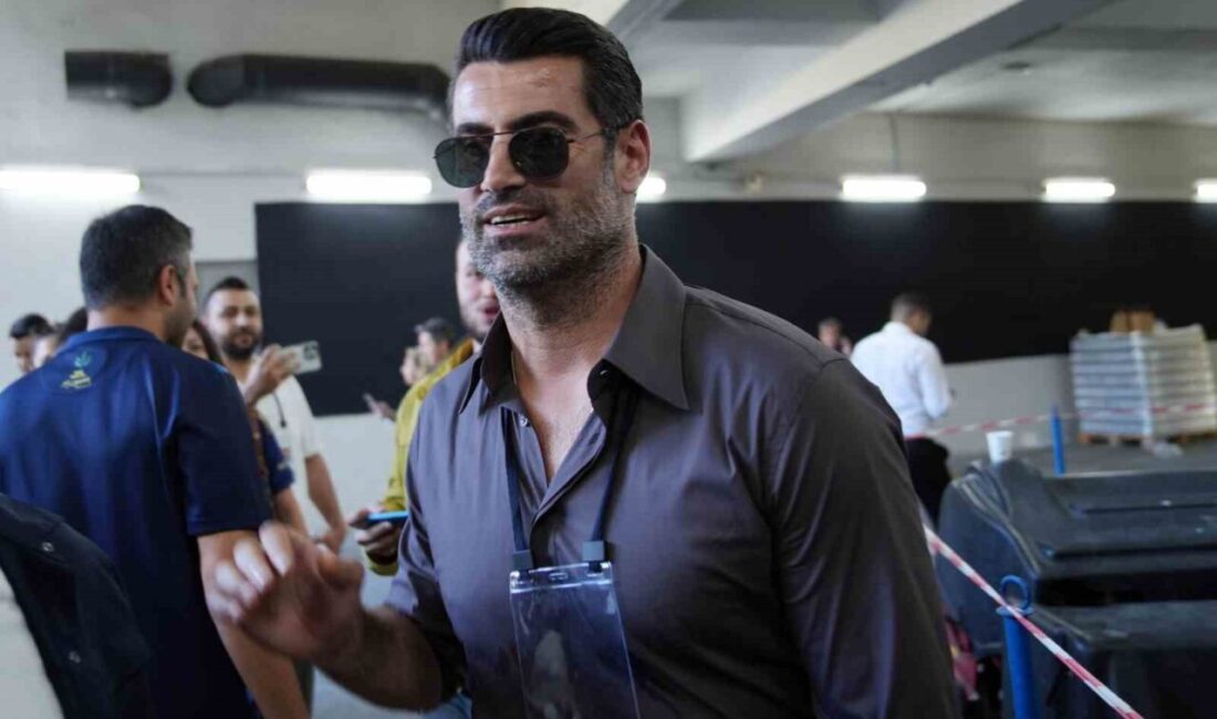 Fenerbahçe’nin eski futbolcularından, Teknik Direktör Volkan Demirel, başkanlık seçiminde oy