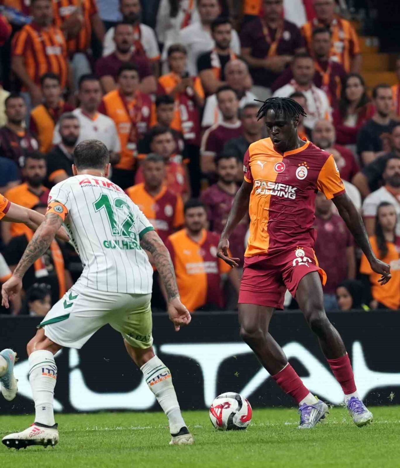 Galatasaraylı futbolcu Wilfried Singo, “Benim için önemli olan sahada performans