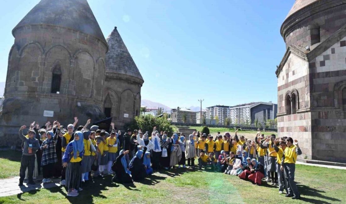 Yakutiye Belediyesi, ilçenin tarihi ve kültürel zenginliklerini tanıtmak için yaptığı