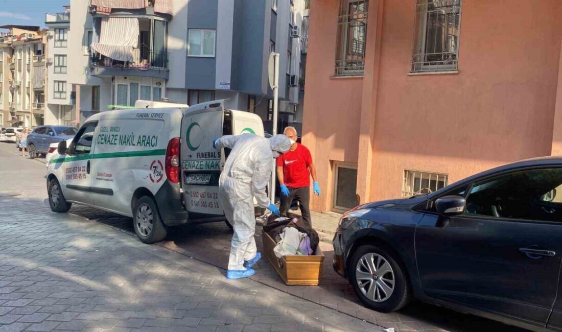 Denizli’nin Pamukkale ilçesinde bir apart dairesinde yalnız yaşayan 65 yaşındaki